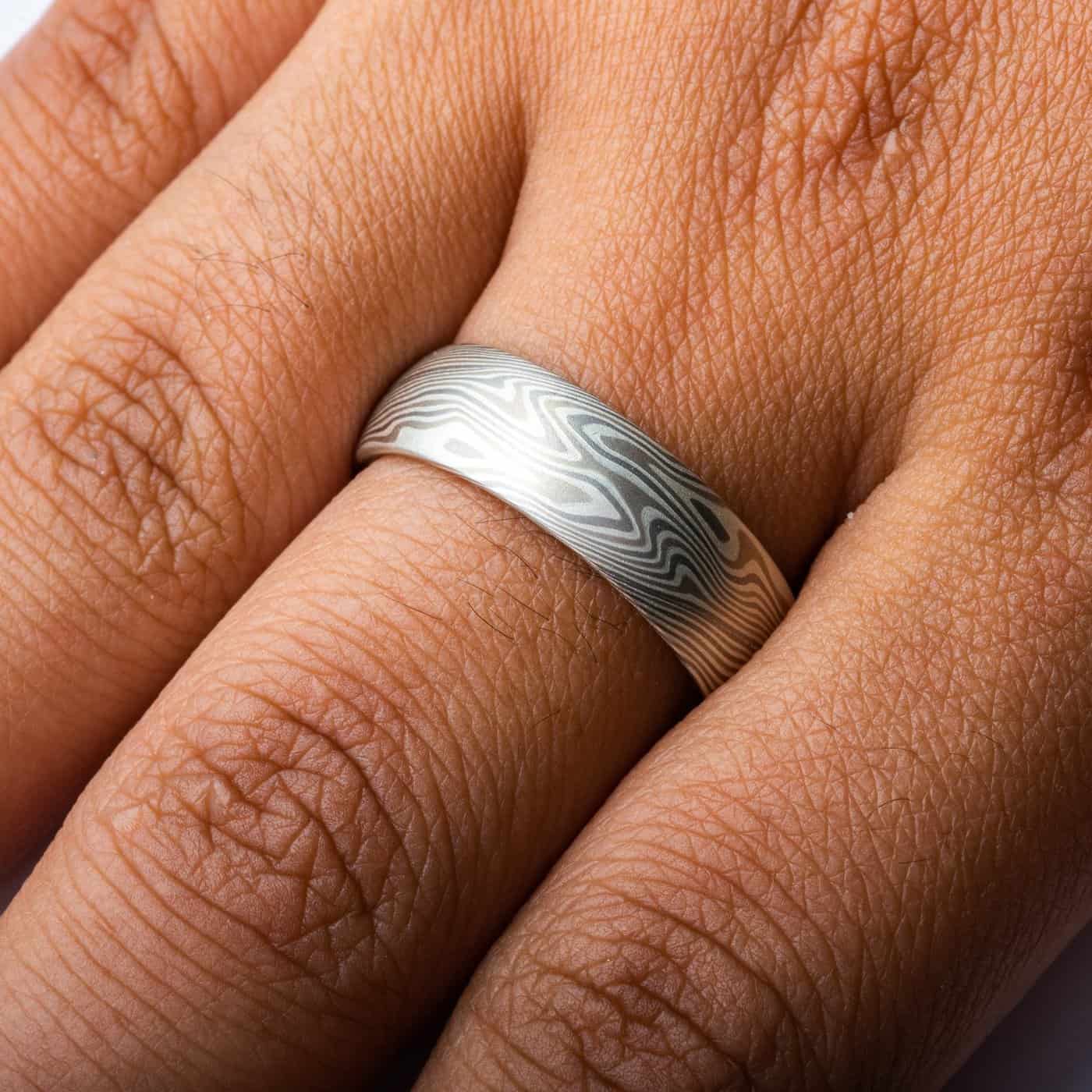 Elegant Smokey Mokume Gane Ring - Image 5