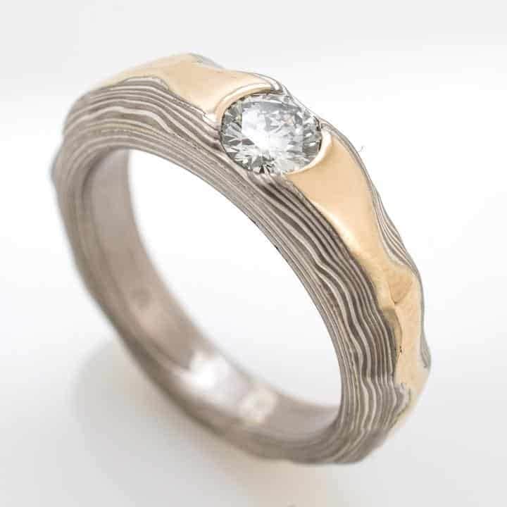 Diamond Guri Bori Ring in Ash with Yellow Gold Ridgeline - Image 2
