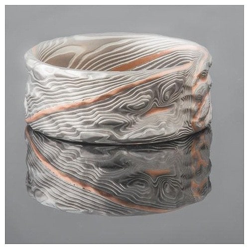 Earthy Red Gold Stratum Guri Bori Twist Wedding Ring - Image 3