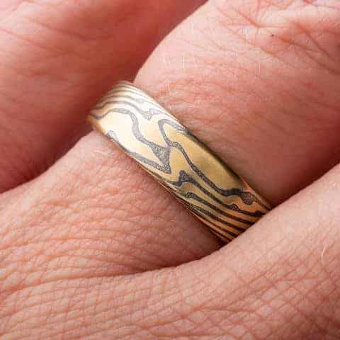 Lively Twist Pattern Mokume Ring - Image 7