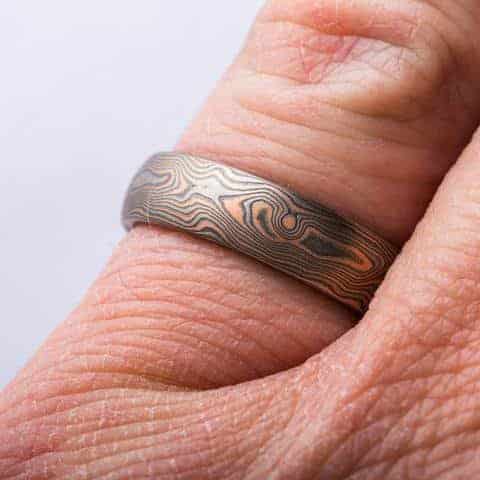 Woodsy Mokume Gane Ring in Oxidized Embers Palette - Image 5