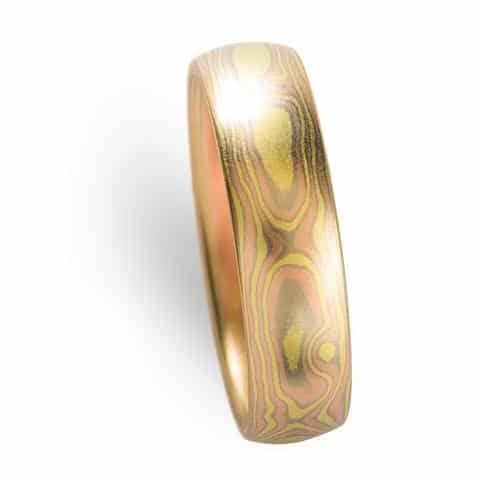 Refined 18Kt Gold Mokume Gane Ring Set in Woodgrain Pattern - Image 3