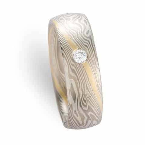 Sophisticated Mokume Gane Wedding Ring Set with Diamonds - Image 6