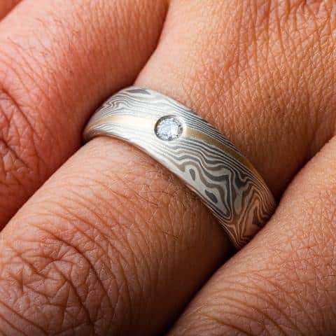 Sophisticated Mokume Gane Wedding Ring Set with Diamonds - Image 7