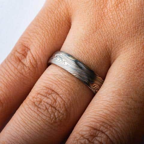 Organic Twist Pattern Mokume Ring with Texture - Image 5