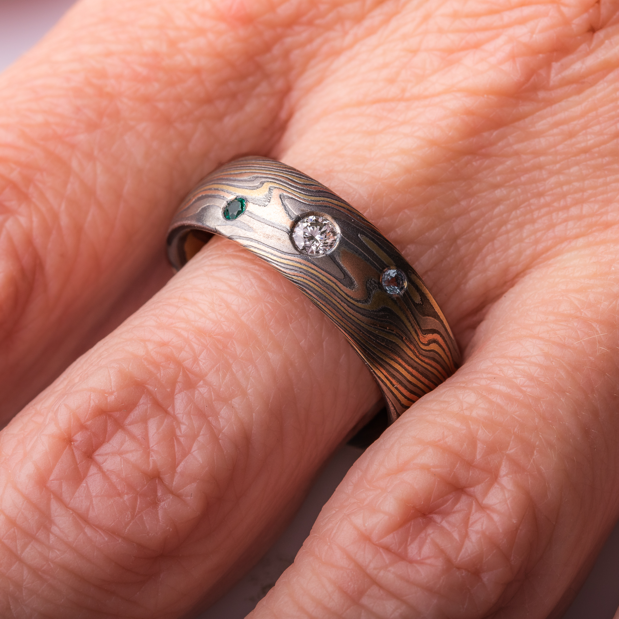18kt Gold, Aquamarine, Diamond, Emerad, Etched and Oxidized, Firestorm, Low Dome, Palladium, Red Gold, SETTING, Silver, Stone, Twist, Yellow Gold