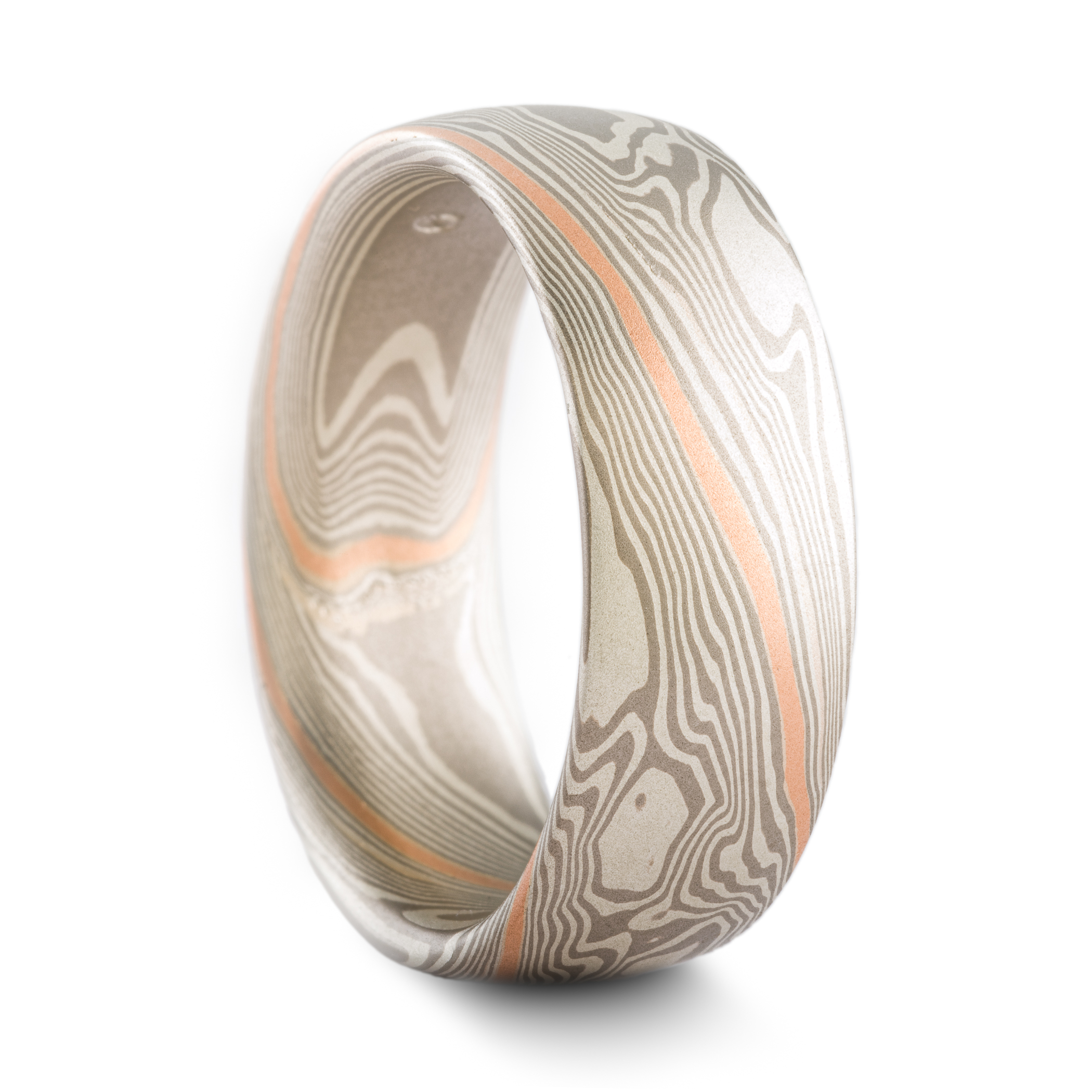 Breezy Mokume Wedding Band with 18k Red Gold Stratum - Image 4