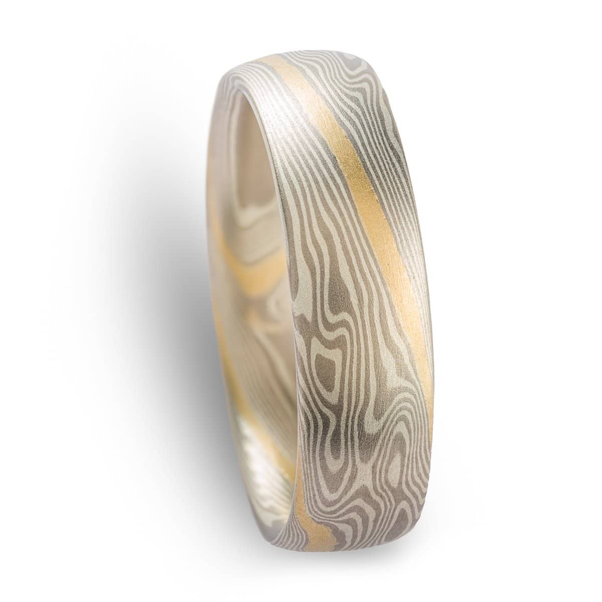 Delicate Yellow Gold Stratum Mokume Ring - Image 4