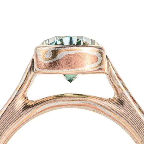 floating bezel crop